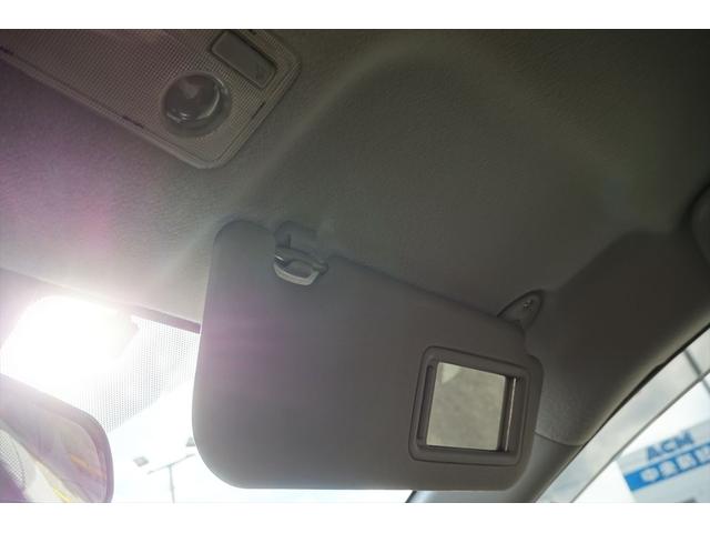 アクア Sスタイルブラック フルセグナビ CD録音 DVD SD ブルートゥース バックカメラ ETC スマートキー LEDヘッドランプ&フォグランプ アルミホイール トヨタセーフティセンス 禁煙車(15枚目)