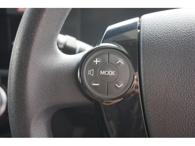 アクア Sスタイルブラック フルセグナビ CD録音 DVD SD ブルートゥース バックカメラ ETC スマートキー LEDヘッドランプ&フォグランプ アルミホイール トヨタセーフティセンス 禁煙車(18枚目)