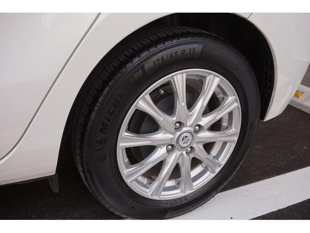 アクア Sスタイルブラック フルセグナビ CD録音 DVD SD ブルートゥース バックカメラ ETC スマートキー LEDヘッドランプ&フォグランプ アルミホイール トヨタセーフティセンス 禁煙車(43枚目)