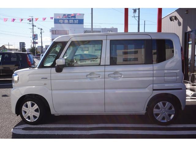 スペーシア ハイブリッドＸ　全方位モニター　９型ナビ　フルセグ　ＢＴ　両側パワスラ　左右シートヒーター　電動パーキングブレーキ　アダプティブクルーズコントロール　スマートキー　ワンオーナー　禁煙車（5枚目）