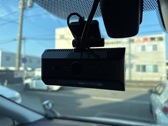 アルファード ２．５Ｓ　Ｃパッケージ　ドライブレコーダー　ＥＴＣ　バックカメラ　ナビ　クリアランスソナー　オートクルーズコントロール　レーンアシスト　衝突被害軽減システム　両側電動スライドドア　オートマチックハイビーム　オートライト（9枚目）