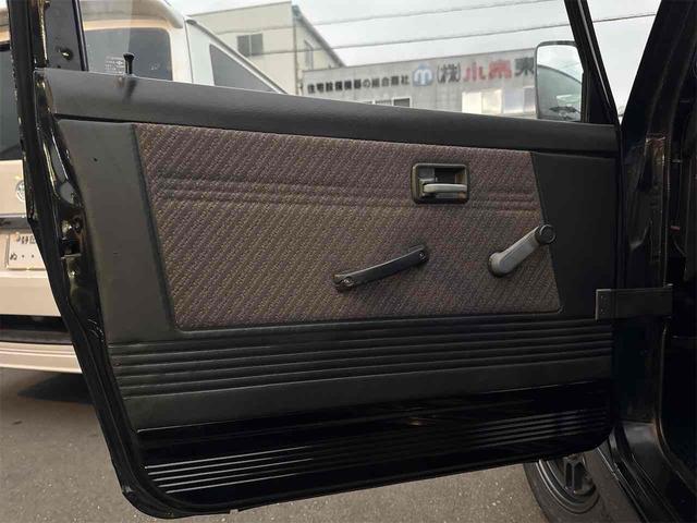 ジムニー ワイルドウインドリミテッド 4WD ETC ターボ MT CD アルミホイール エアコン(36枚目)