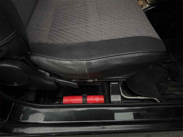 ジムニー ワイルドウインドリミテッド 4WD ETC ターボ MT CD アルミホイール エアコン(40枚目)