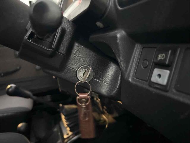 ジムニー ワイルドウインドリミテッド 4WD ETC ターボ MT CD アルミホイール エアコン(49枚目)