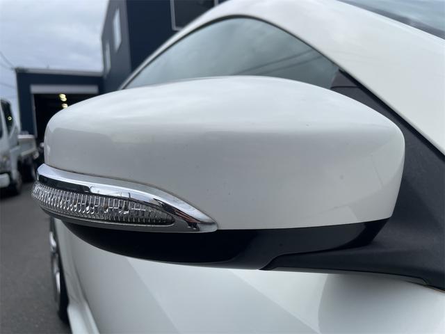 スカイライン ３７０ＧＴ　タイプＳ　ＥＴＣ　バックカメラ　ナビ　アルミホイール　オートライト　ＨＩＤ　ＡＴ　キーレスエントリー　電動格納ミラー　盗難防止システム　パワーシート　ＣＤ　ミュージックプレイヤー接続可　衝突安全ボディ　ＡＢＳ（35枚目）