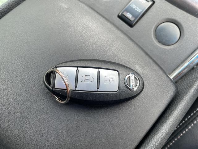 スカイライン ３７０ＧＴ　タイプＳ　ＥＴＣ　バックカメラ　ナビ　アルミホイール　オートライト　ＨＩＤ　ＡＴ　キーレスエントリー　電動格納ミラー　盗難防止システム　パワーシート　ＣＤ　ミュージックプレイヤー接続可　衝突安全ボディ　ＡＢＳ（66枚目）