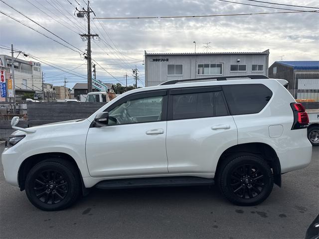 ランドクルーザープラド TX Lパッケージ マットブラックエディション 4WD ドライブレコーダー ETC バックカメラ クリアランスソナー オートクルーズコントロール パワーシート 衝突被害軽減システム サンルーフ オートマチックハイビーム オートライト(15枚目)