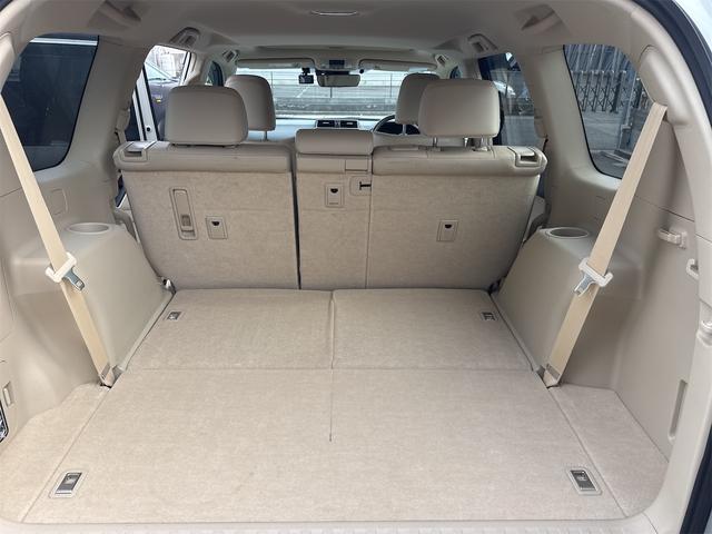 ランドクルーザープラド TX Lパッケージ マットブラックエディション 4WD ドライブレコーダー ETC バックカメラ クリアランスソナー オートクルーズコントロール パワーシート 衝突被害軽減システム サンルーフ オートマチックハイビーム オートライト(24枚目)