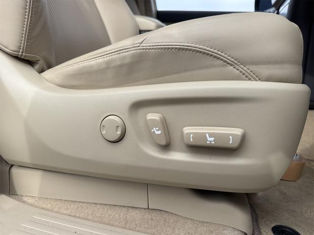 ランドクルーザープラド TX Lパッケージ マットブラックエディション 4WD ドライブレコーダー ETC バックカメラ クリアランスソナー オートクルーズコントロール パワーシート 衝突被害軽減システム サンルーフ オートマチックハイビーム オートライト(40枚目)