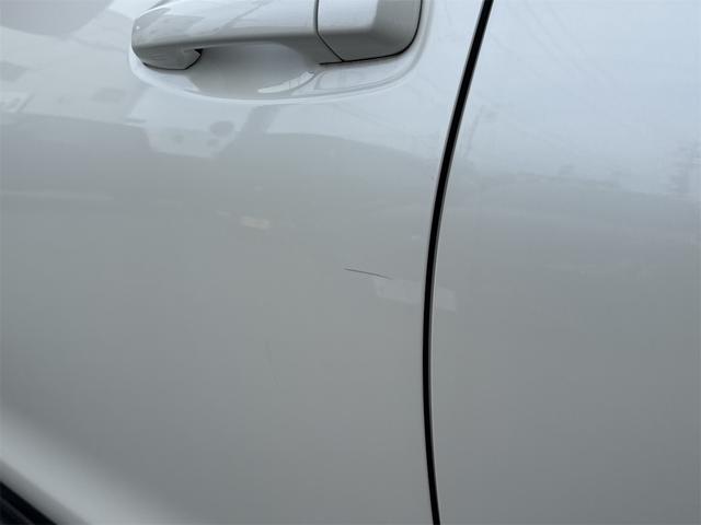 ランドクルーザープラド TX Lパッケージ マットブラックエディション 4WD ドライブレコーダー ETC バックカメラ クリアランスソナー オートクルーズコントロール パワーシート 衝突被害軽減システム サンルーフ オートマチックハイビーム オートライト(63枚目)