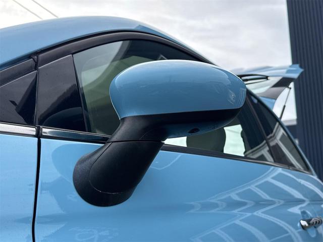 ５００ イタリー　ＥＴＣ　アルミホイール　サンルーフ　キーレスエントリー　ＡＴ　盗難防止システム　記録簿　ＡＢＳ　ＵＳＢ　ミュージックプレイヤー接続可　エアコン　パワーステアリング　パワーウィンドウ　運転席エアバッグ（12枚目）