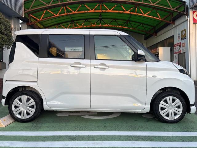 ムーヴ X 届け出済み未使用車(4枚目)