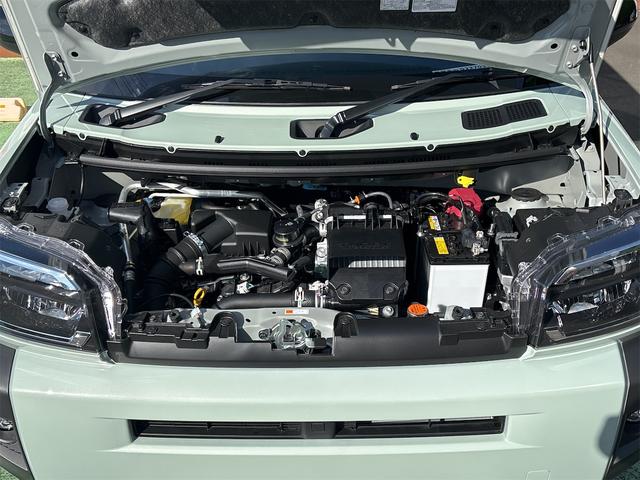 タフト Ｇターボ　ダーククロムベンチャー　届け出済み未使用車（17枚目）