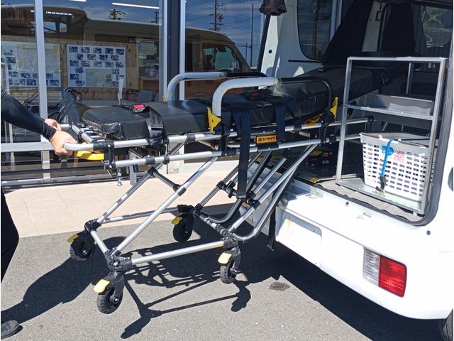 エブリイ ＪＯＩＮ（ハイルーフ）　ＲＢＳ装着車　患者輸送車　車検２年付　ストレッチャー付（昇降式）　キーレス　社外ナビ　バックカメラ　レーダーブレーキサポート　ＥＴＣ　リヤヒーター　電動格納ミラー　全国対応１年保証付き　修復歴無し（16枚目）