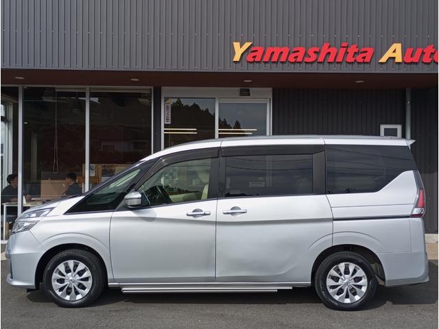 セレナ チェアキャブ　スロープ　車いす１名サード仕様　Ｂ　車検２年付　チェアキャブ　スロープ　福祉装置点検済　車いす１名＋４名乗車　７名乗車　エマージェンシーブレーキ　電動ウインチ　左側ドア電動ロングステップ　クルーズコントロール　純正ナビ　全国１年保証付き（8枚目）