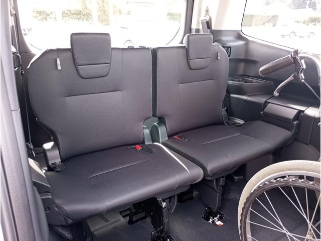 ノア ハイブリッドＸ　車検　令和１０年２月　登録済未使用車　ハイブリッド車　タイプＩ　１台積　車いすスロープ　福祉装置点検済　車いす１名＋６名乗車キーレス　スマートキー　社外ナビ　バックカメラ　全国１年保証付き（52枚目）