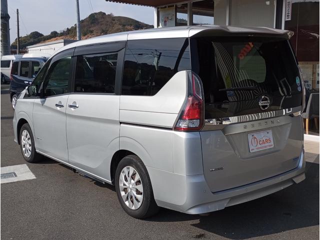セレナ チェアキャブ　リフタータイプ　車検２年付福祉装置点検済　　車いす１名と５名乗車　福祉車両リフト　エマージェンシーブレーキ　アラウンドビューモニター　左側パワースライドドア　スライドドア連動ステップ　全国対応１年保証付き　修復歴無し（7枚目）