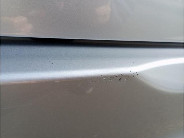 ヴォクシー Ｘ車いす仕様車　スロープタイプ　タイプ１　車いす１脚仕様　車検２年付　福祉装置点検済　リモコン式電動ウインチ　車いす１名＋６名乗車　社外ナビ　バックカメラ　ＥＴＣ　フリップダウンモニター　トヨタセーフティセンス　全国１年保証付き　修復歴無し（77枚目）