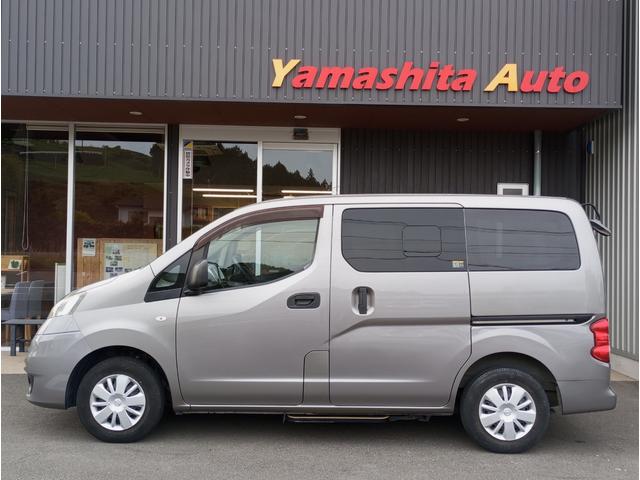 ＮＶ２００バネットバン チェアキャブスロープタイプ　車いす２名仕様　車検２年付　車いすスロープ　福祉装置点検済　リモコン式電動ウインチ　後退防止装置　車いす２名＋４名乗車　リヤクーラー　スライドドア連動ステップ　　全国１年保証付き　修復歴無（8枚目）