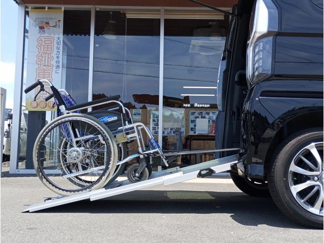 Ｎ－ＢＯＸカスタム Ｌ・スロープ　車検２年付　車いすスロープ　福祉装置点検済　車いす１名＋２名乗車　４ＷＤ　リモコン式電動ウィンチ　キーレス　純正ナビ　バックカメラ　ＥＴＣ　両側パワスラ　全国対応１年保証付き　修復歴無し（16枚目）
