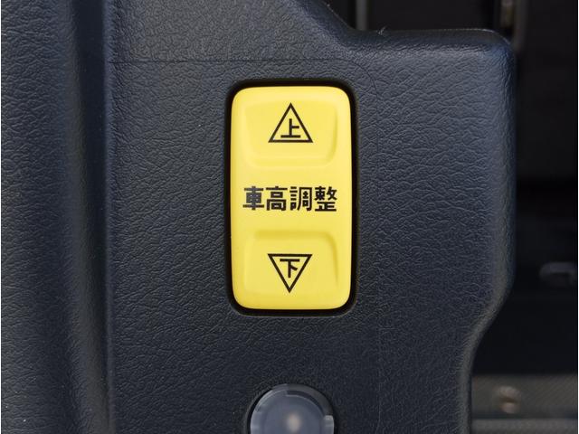 シエンタ Ｇ　車いす仕様車　スロープタイプ　タイプＩＩＩ　車検２年付　福祉装置点検済　後退防止装置　車いす１名＋３名乗車　通常５名乗車　両側パワスラ　キーレス　スマートキー　社外ナビ　バックカメラ　ＥＴＣ　トヨタセーフティセンス　全国１年保証付　修復歴無（15枚目）