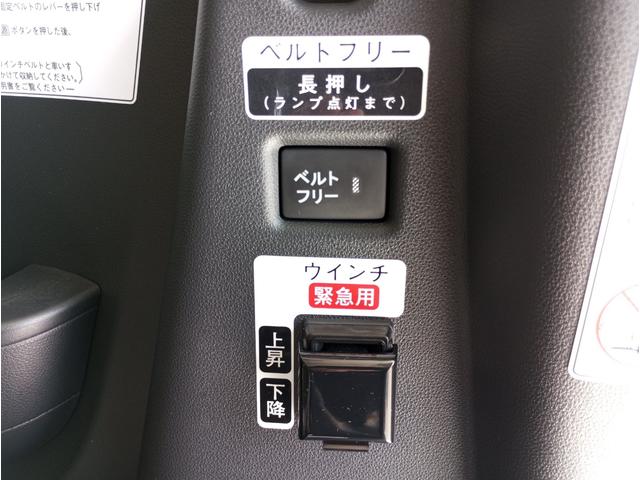 タント スローパー　Ｘ　車検２年付　福祉装置点検済　車いす１名＋２名乗車　通常４名乗車　リモコン式電動ウィンチ　ディスプレイオーディオ　バックカメラ　両側パワースライドドア　シートヒーター　全国対応１年保証付き　修復歴無し（18枚目）