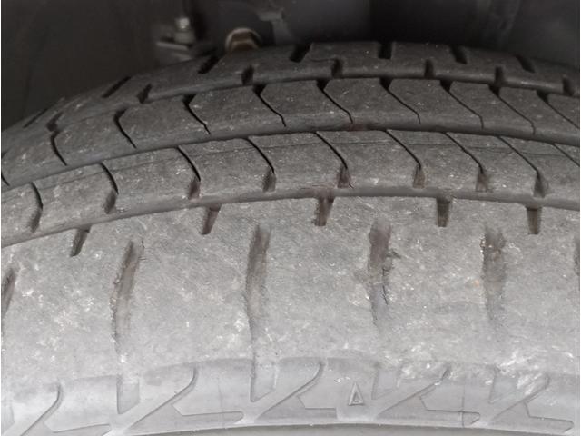 ヴォクシー Ｘ　車いす仕様車　スロープタイプ　タイプ２　サードシート付　車検２年付　後退防止装置　福祉装置点検済　車いす１名＋５名乗車　通常８名乗車　純正ナビ　バックカメラ　クルーズコントロール　トヨタセーフティセンス　全国１年保証付き　修復歴無（66枚目）