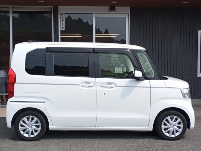 Ｎ－ＢＯＸ Ｇ・スロープホンダセンシング　車検２年付　車いすスロープ　福祉装置点検済　車いす１名＋２名乗車　通常４名乗車　リモコン式電動ウィンチ　社外ナビ　バックカメラ　ＥＴＣ　全国対応１年保証付き　修復歴無し（4枚目）