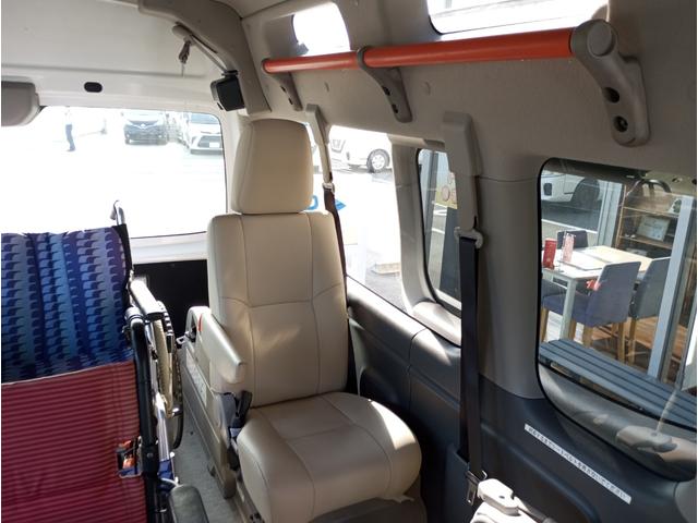 ＮＶ３５０キャラバンバン チェアキャブＭタイプ　車検２年付　車いすリフト　福祉装置点検済　車いす２名と８名乗車　福祉車両リフト　キーレス　エマージェンシーブレーキ　社外ナビ　アラウンドビューモニター　全国対応１年保証付き　修復歴無し（52枚目）