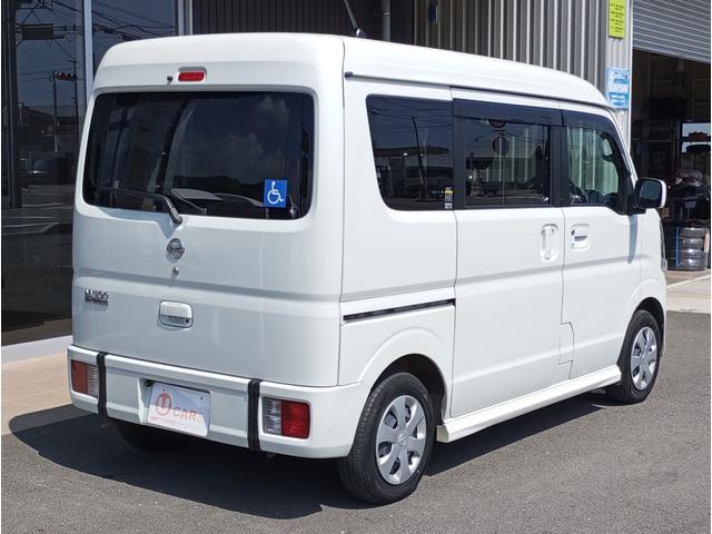 ＮＶ１００クリッパーリオ チェアキャブスロープタイプ　車検２年付　福祉装置点検済　車いす１名＋３名乗車　通常４名乗車　リモコン式電動ウィンチ　社外ナビ　バックカメラ　エマージェンシーブレーキ　全国対応１年保証付き　修復歴無し（5枚目）