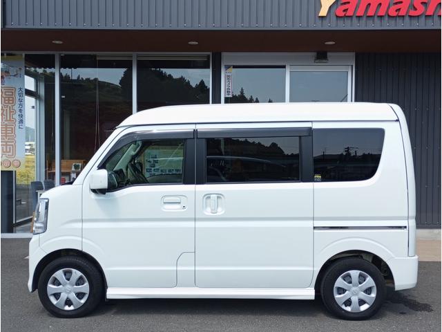 ＮＶ１００クリッパーリオ チェアキャブスロープタイプ　車検２年付　福祉装置点検済　車いす１名＋３名乗車　通常４名乗車　リモコン式電動ウィンチ　社外ナビ　バックカメラ　エマージェンシーブレーキ　全国対応１年保証付き　修復歴無し（8枚目）