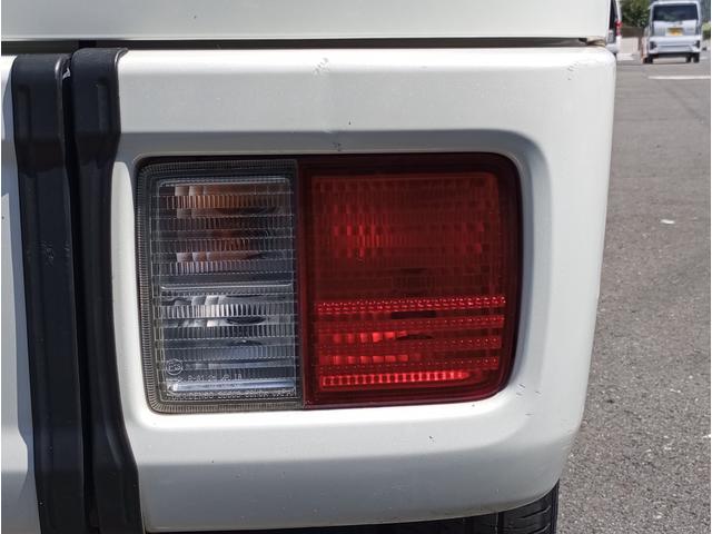 ＮＶ１００クリッパーリオ チェアキャブスロープタイプ　車検２年付　福祉装置点検済　車いす１名＋３名乗車　通常４名乗車　リモコン式電動ウィンチ　社外ナビ　バックカメラ　エマージェンシーブレーキ　全国対応１年保証付き　修復歴無し（57枚目）