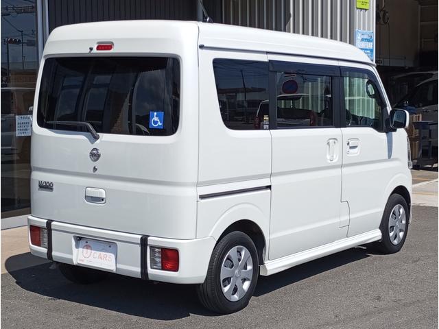 ＮＶ１００クリッパーリオ チェアキャブスロープタイプ　車検２年付　車いすスロープ　福祉装置点検済　車いす１名＋３名乗車　通常４名乗車　リモコン式電動ウィンチ　エマージェンシーブレーキ　社外ナビ　バックカメラ　全国対応１年保証付き　修復歴無し（5枚目）