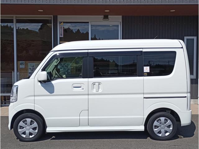 ＮＶ１００クリッパーリオ チェアキャブスロープタイプ　車検２年付　車いすスロープ　福祉装置点検済　車いす１名＋３名乗車　通常４名乗車　リモコン式電動ウィンチ　エマージェンシーブレーキ　社外ナビ　バックカメラ　全国対応１年保証付き　修復歴無し（8枚目）