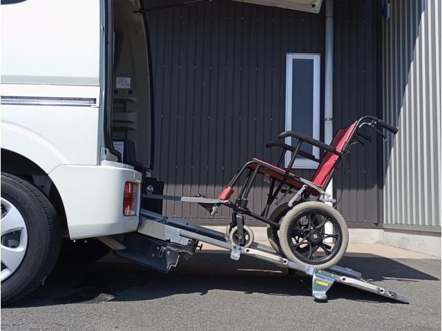 ＮＶ１００クリッパーリオ チェアキャブスロープタイプ　車検２年付　車いすスロープ　福祉装置点検済　車いす１名＋３名乗車　通常４名乗車　リモコン式電動ウィンチ　エマージェンシーブレーキ　社外ナビ　バックカメラ　全国対応１年保証付き　修復歴無し（12枚目）