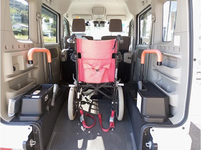 ＮＶ１００クリッパーリオ チェアキャブスロープタイプ　車検２年付　車いすスロープ　福祉装置点検済　車いす１名＋３名乗車　通常４名乗車　リモコン式電動ウィンチ　エマージェンシーブレーキ　社外ナビ　バックカメラ　全国対応１年保証付き　修復歴無し（13枚目）
