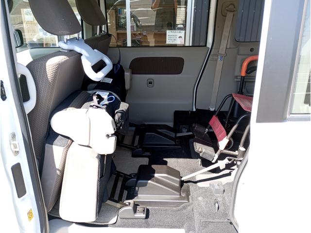 ＮＶ１００クリッパーリオ チェアキャブスロープタイプ　車検２年付　車いすスロープ　福祉装置点検済　車いす１名＋３名乗車　通常４名乗車　リモコン式電動ウィンチ　エマージェンシーブレーキ　社外ナビ　バックカメラ　全国対応１年保証付き　修復歴無し（46枚目）