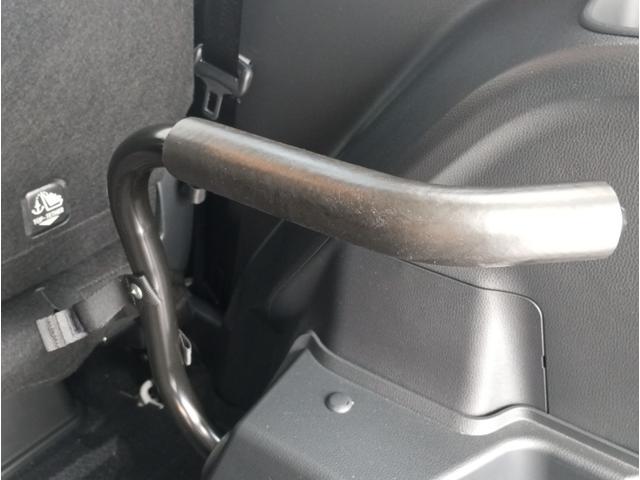 シエンタ ハイブリッドGスロープタイプ タイプ1 助手席側セカンドシート付 車検2年付 後退防止装置 福祉装置点検済 車いす1名+3名乗車 通常5名乗車 純正ナビ アラウンドビューモニター 両側パワスラ ETC2.0 全国対応1年保証付 修復歴無(15枚目)