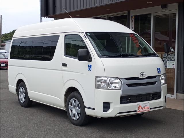 レジアスエースバン ウェルキャブ 車いす仕様車 Bタイプ 車検2年付 ディーゼル車 福祉装置点検済 キーレス 純正オーディオ 電動スライドドア スライドドア連動ステップ 車いす2名+8名乗車 全国対応1年保証付き 修復歴無し(3枚目)