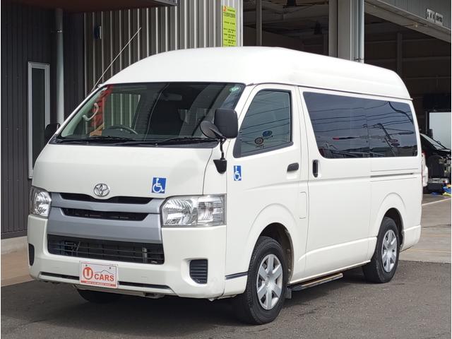 レジアスエースバン ウェルキャブ 車いす仕様車 Bタイプ 車検2年付 ディーゼル車 福祉装置点検済 キーレス 純正オーディオ 電動スライドドア スライドドア連動ステップ 車いす2名+8名乗車 全国対応1年保証付き 修復歴無し(9枚目)