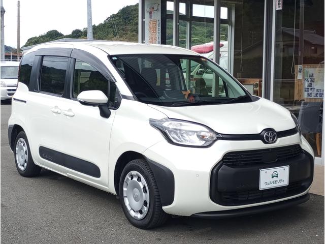 シエンタ ハイブリッドG 車いす仕様車 スロープタイプ タイプ1 助手席側セカンドシート付 車検2年付 福祉装置点検済 車いす1名+3名乗車 通常5名乗車 純正ナビ パノラミックビューモニター ETC2.0 トヨタセーフティセンス 全国対応1年保証付き 修復歴無し(3枚目)