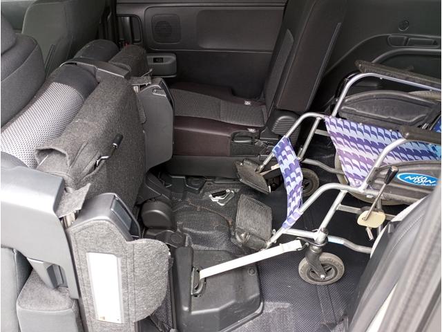 シエンタ ハイブリッドG 車いす仕様車 スロープタイプ タイプ1 助手席側セカンドシート付 車検2年付 福祉装置点検済 車いす1名+3名乗車 通常5名乗車 純正ナビ パノラミックビューモニター ETC2.0 トヨタセーフティセンス 全国対応1年保証付き 修復歴無し(24枚目)