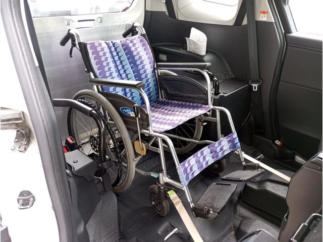 シエンタ ハイブリッドG 車いす仕様車 スロープタイプ タイプ1 助手席側セカンドシート付 車検2年付 福祉装置点検済 車いす1名+3名乗車 通常5名乗車 純正ナビ パノラミックビューモニター ETC2.0 トヨタセーフティセンス 全国対応1年保証付き 修復歴無し(27枚目)