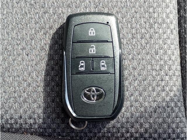 シエンタ ハイブリッドG 車いす仕様車 スロープタイプ タイプ1 助手席側セカンドシート付 車検2年付 福祉装置点検済 車いす1名+3名乗車 通常5名乗車 純正ナビ パノラミックビューモニター ETC2.0 トヨタセーフティセンス 全国対応1年保証付き 修復歴無し(69枚目)