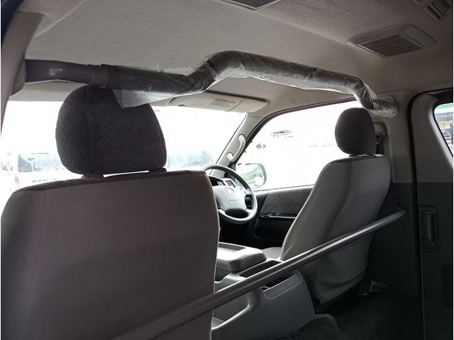 レジアスエースバン ロングワイドスーパーGL 後付け改造スロープ 車いすスロープ 車いす1名+2名(3ナンバー仕様) 車いす1名+5名(8ナンバー仕様) キーレス 禁煙車 車検2年付 修復歴無し(33枚目)