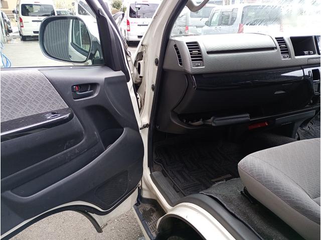 レジアスエースバン ロングワイドスーパーGL 後付け改造スロープ 車いすスロープ 車いす1名+2名(3ナンバー仕様) 車いす1名+5名(8ナンバー仕様) キーレス 禁煙車 車検2年付 修復歴無し(36枚目)