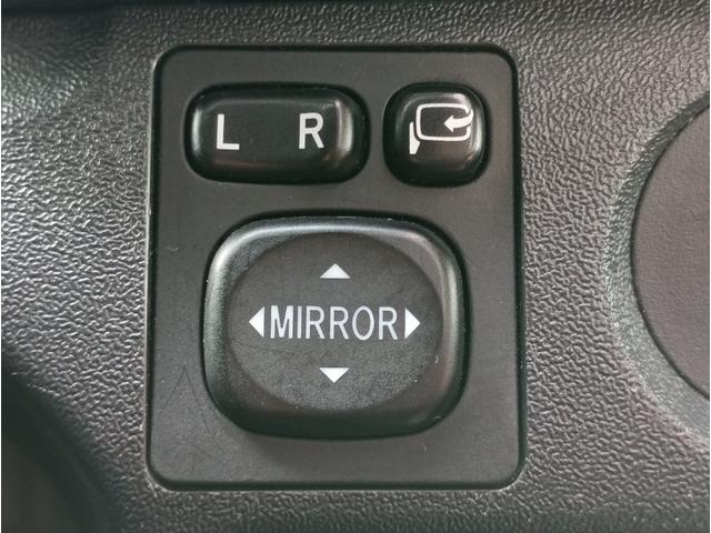 ハイエースバン 車いす仕様車 Bタイプ 車検2年付 ディーゼルターボ車 福祉装置点検済 車いす2名+8名乗車 純正ナビ バックカメラ スライドドア連動ステップ 電動格納ミラー 全国対応1年保証付き 修復歴無し(34枚目)