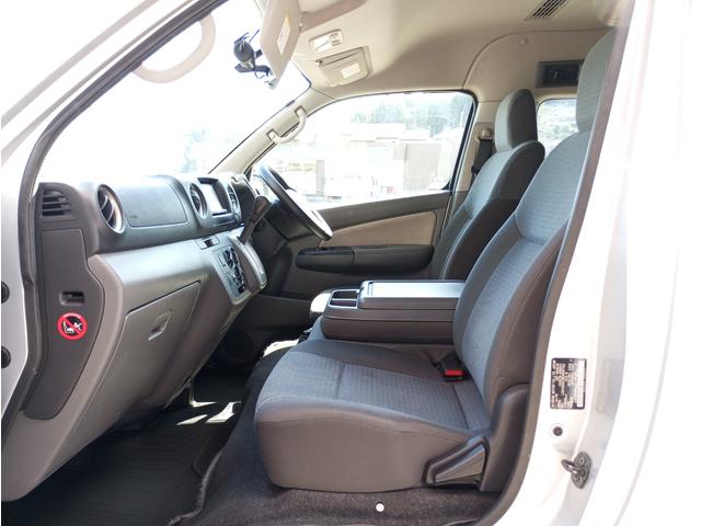 NV350キャラバンバン チェアキャブMタイプ 車検2年付 福祉装置点検済 車いす2名+8名乗車 ストレッチャー固定具 ナビ 全国対応1年保証付き 修復歴無し(24枚目)