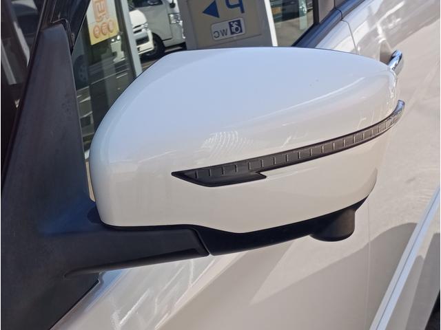 セレナ ハイウェイスター チェアキャブ スロープ 車いす1名セカンド仕様 S-ハイブリッド車 車検2年付 福祉装置点検済 車いす1名+6名乗車 リモコン式電動ウィンチ 両側パワスラ エマージェンシーブレーキ ETC 全国対応1年保証付き 修復歴無し(63枚目)