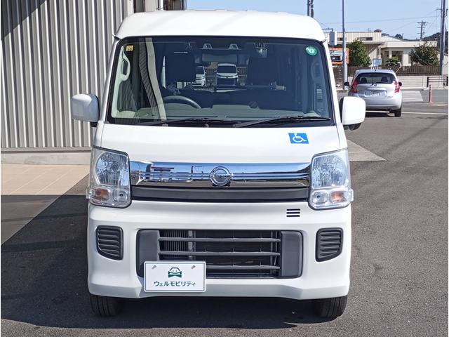 ＮＶ１００クリッパーリオ チェアキャブ　車検２年付　車いすスロープ　福祉装置点検済　車いす１名＋３名乗車　通常４名乗車　リモコン式電動ウィンチ　キーレス　スマートキー　社外ナビ　バックカメラ　　全国対応１年保証付き　修復歴無し（10枚目）